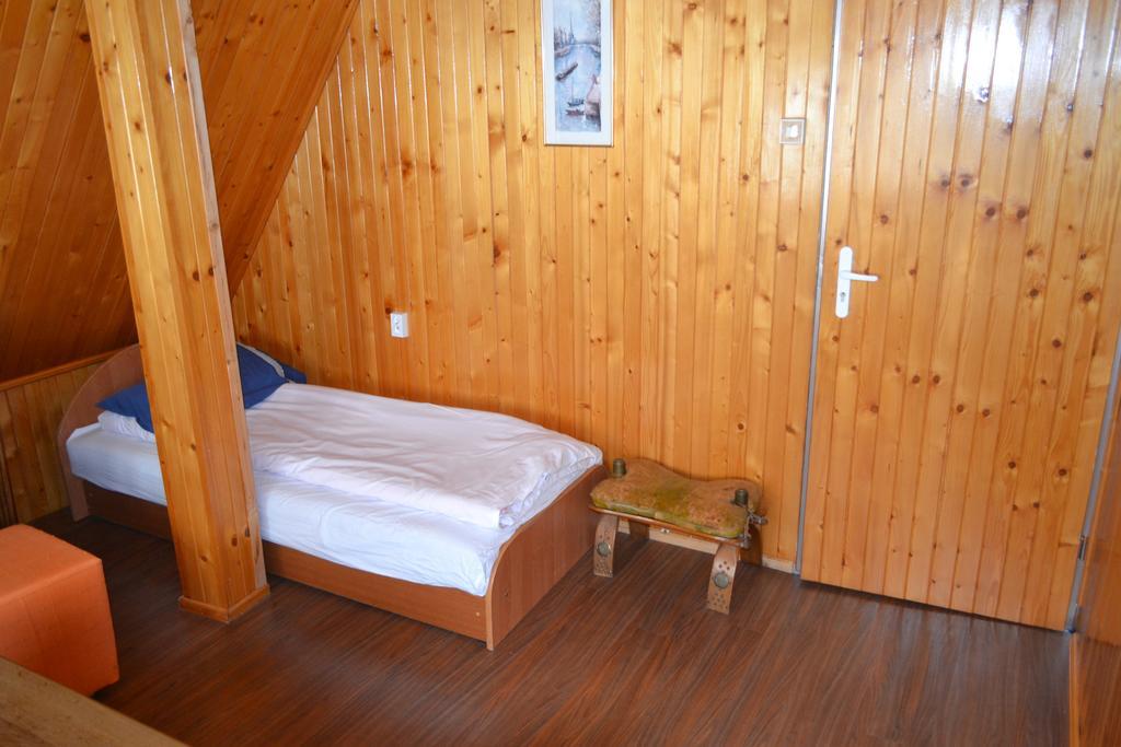 Zajazd Orchidea Nagoszewo Room photo